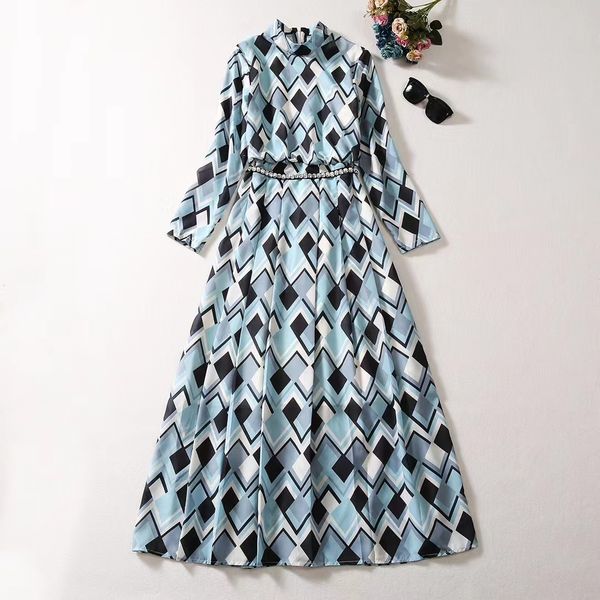 european and american women's clothing 2023 autumn new stand collar long sleeve pin bead geometric print fashion pleated dress, Black;gray
european and american women's clothing 2023 autumn new stand collar long sleeve pin bead geometric print fashion pleated dress, Black;gray