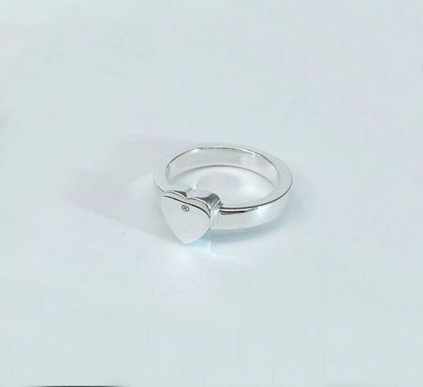 silver plated ring with heart for mens and women engagement wedding jewelry lover gift6887072
silver plated ring with heart for mens and women engagement wedding jewelry lover gift6887072
