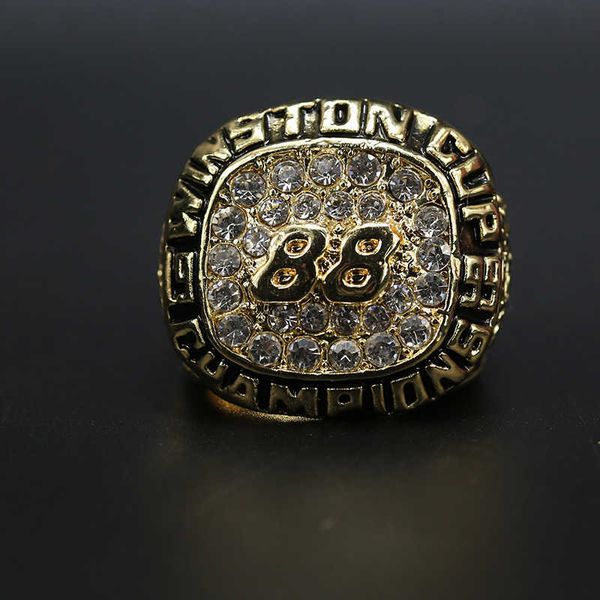 1999 winston cup racing champion ring fans souvenir, Silver
1999 winston cup racing champion ring fans souvenir, Silver