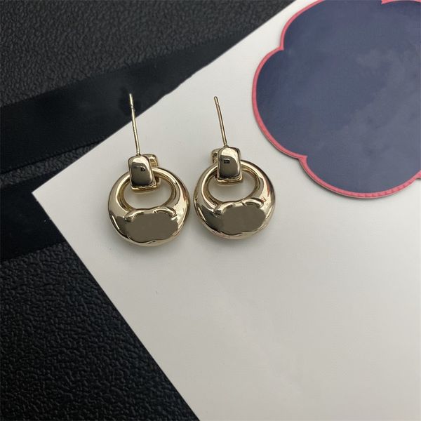crystal letter studs 18k gold channel plated 925 silver luxury brand designer geometry celebrity round crystal pearl earrings wedding party, Golden;silver
crystal letter studs 18k gold channel plated 925 silver luxury brand designer geometry celebrity round crystal pearl earrings wedding party, Golden;silver