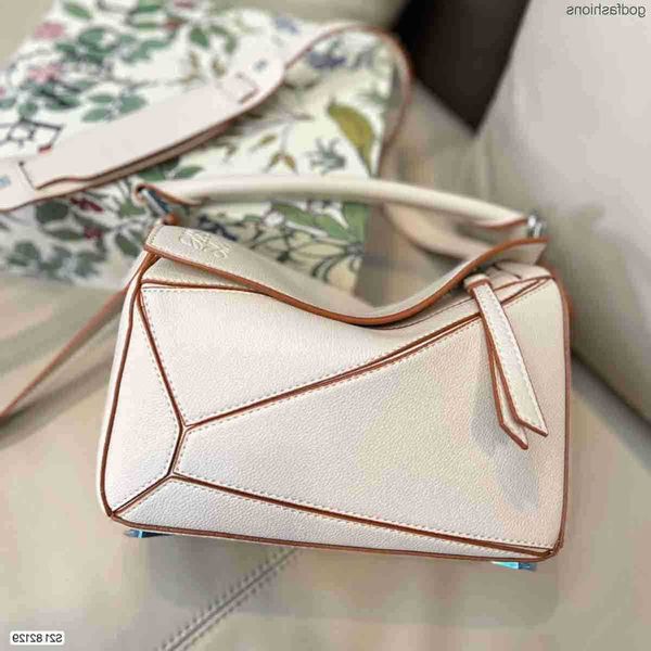 designer puzzles bags new color matching geometry package niche high-class high-capacity macaron square commuting package linggroyijia 
designer puzzles bags new color matching geometry package niche high-class high-capacity macaron square commuting package linggroyijia