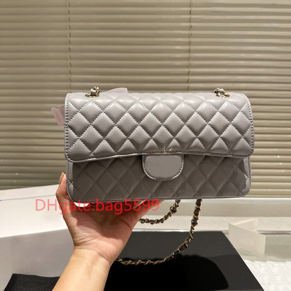 2023 woman designer crossbody bag classic flap bag lady shoulder handle bags leather diamond lattice luxurys designers woman handbag purse c
2023 woman designer crossbody bag classic flap bag lady shoulder handle bags leather diamond lattice luxurys designers woman handbag purse c