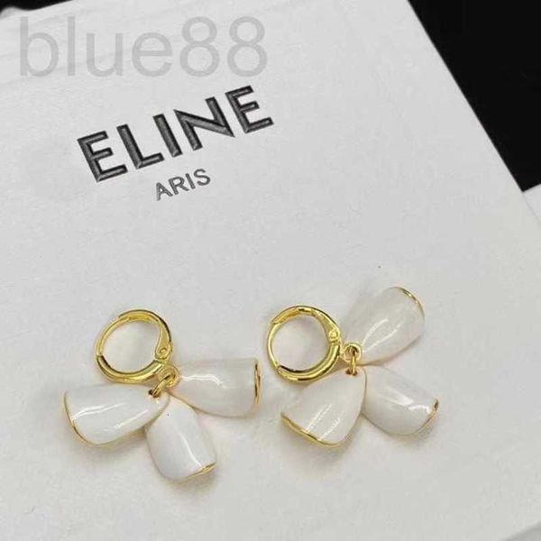 charm designer 2023 triumphal arch tripetal blossom drop glue brass material 952 silver ear ring small fresh and design studs u19p, Golden
charm designer 2023 triumphal arch tripetal blossom drop glue brass material 952 silver ear ring small fresh and design studs u19p, Golden