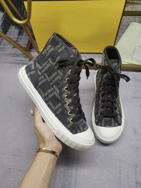 designer sneakers men shoes domino high canvas shoe fashion casual shoes luxury women sneaker breathable trainers size35-45, Black
designer sneakers men shoes domino high canvas shoe fashion casual shoes luxury women sneaker breathable trainers size35-45, Black