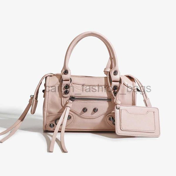shoulder bags 2023 advanced trendy handheld pillow bag paris rivet locomotive bag ins spicy girl bag one shoulder crossbody bag caitlin_fash
shoulder bags 2023 advanced trendy handheld pillow bag paris rivet locomotive bag ins spicy girl bag one shoulder crossbody bag caitlin_fash