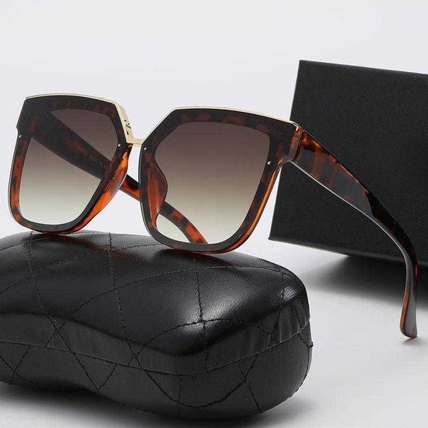 fashion brand glasses new men's and women's korean version large frame sunglasses flat mirror face thin street shot, White;black
fashion brand glasses new men's and women's korean version large frame sunglasses flat mirror face thin street shot, White;black