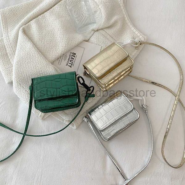 cross body fashionable and personalized mini summer western style one square mouth red bagstylishhandbagsstore
cross body fashionable and personalized mini summer western style one square mouth red bagstylishhandbagsstore