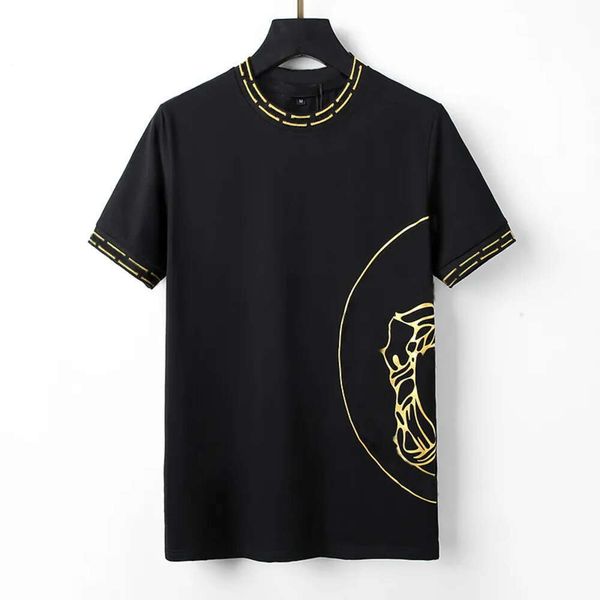 2022 designer mens t shirts soft cotton short sleeves t-shirts embroidery anti wrinkle fashion casual men's clothing apparel tees, White;black
2022 designer mens t shirts soft cotton short sleeves t-shirts embroidery anti wrinkle fashion casual men's clothing apparel tees, White;black