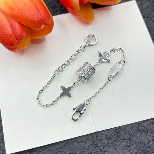 designer jewelry thick chain letter bracelets 18k gold silver plate agate diamond fashion love charm chain for women wedding gift party, Golden;silver
designer jewelry thick chain letter bracelets 18k gold silver plate agate diamond fashion love charm chain for women wedding gift party, Golden;silver