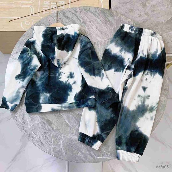 clothing sets designer children's clothing girl suit boy fashion autumn hooded sweater pants pieces/set casual clothing children's, White
clothing sets designer children's clothing girl suit boy fashion autumn hooded sweater pants pieces/set casual clothing children's, White