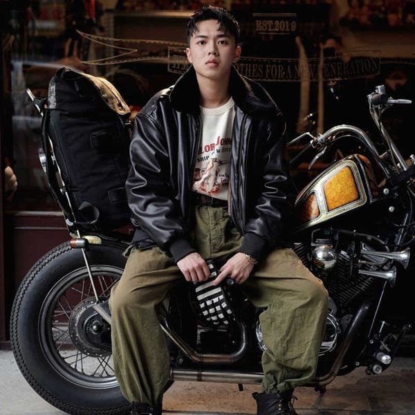 men's jackets us a2 leather military motorcycle biker clothing windproof winter black bomber flight jackets for men warm 220816, Black;brown
men's jackets us a2 leather military motorcycle biker clothing windproof winter black bomber flight jackets for men warm 220816, Black;brown