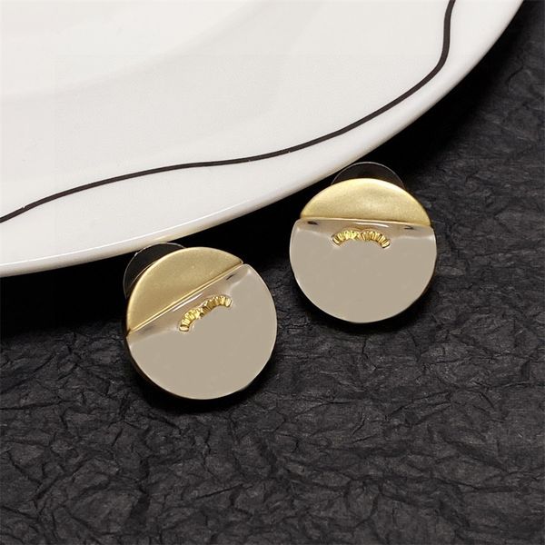 crystal letter studs 18k gold channel plated 925 silver luxury brand designer geometry celebrity round crystal pearl earrings wedding party, Golden;silver
crystal letter studs 18k gold channel plated 925 silver luxury brand designer geometry celebrity round crystal pearl earrings wedding party, Golden;silver