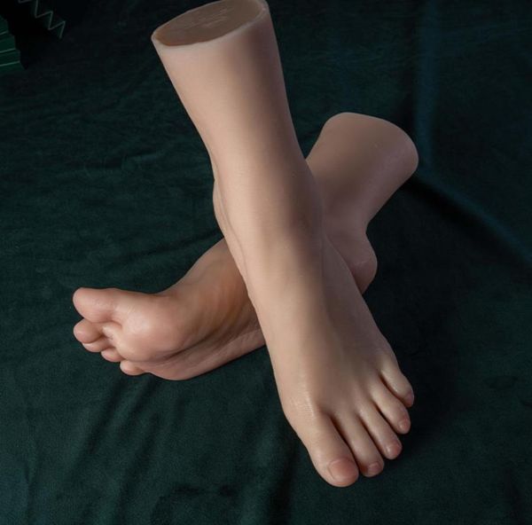 tg3812 real women realistic silicone mannequin foot display model fetish toys worship anklet display practice nail art pograph 7176449
tg3812 real women realistic silicone mannequin foot display model fetish toys worship anklet display practice nail art pograph 7176449