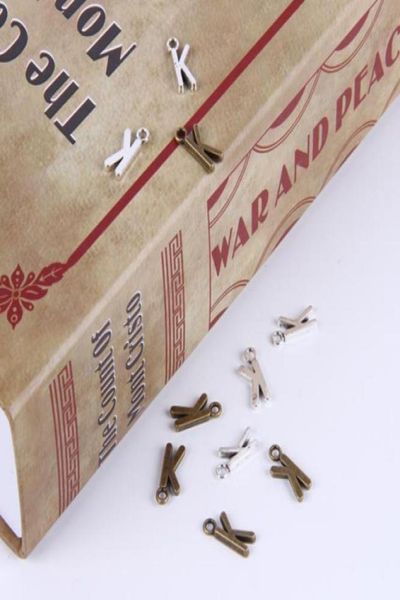 2015new fashion antique silvercopper plated metal alloy selling az alphabet letter k charms floating 200pcslot 011x92159002909134, Bronze;silver
2015new fashion antique silvercopper plated metal alloy selling az alphabet letter k charms floating 200pcslot 011x92159002909134, Bronze;silver