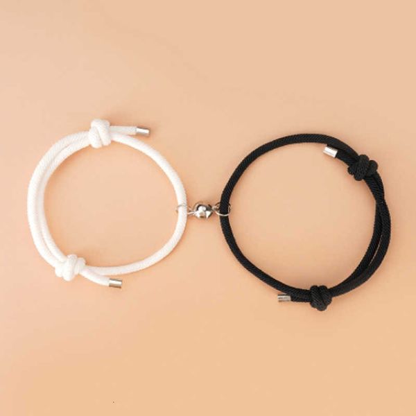 Luxury Bulgr top jewelry accessories designer woman New Magnetic Couple bracelet Fashion Simple Push Pull Bracelet Milan Bracelet handmade Accessories
Luxury Bulgr top jewelry accessories designer woman New Magnetic Couple bracelet Fashion Simple Push Pull Bracelet Milan Bracelet handmade Accessories