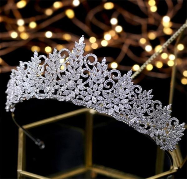 amazing queen tiara vintage headpiece wedding crowns bridal hair jewelry tocado novia wedding hair accessories 2102037313352, White;golden
amazing queen tiara vintage headpiece wedding crowns bridal hair jewelry tocado novia wedding hair accessories 2102037313352, White;golden