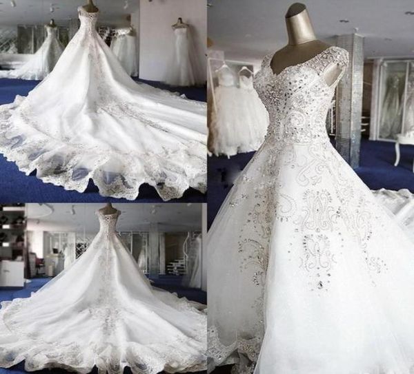 2018 new designer aline wedding dresses ball gown gorgeous and cap sleeves with v neckline crystals wedding gowns3805374, White
2018 new designer aline wedding dresses ball gown gorgeous and cap sleeves with v neckline crystals wedding gowns3805374, White