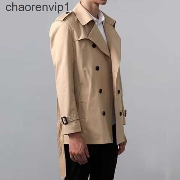 classic men short trench coats fashion england style cotton brands design double breasted trench coat for men/men spring jacket b86887f570 s, Tan;black
classic men short trench coats fashion england style cotton brands design double breasted trench coat for men/men spring jacket b86887f570 s, Tan;black