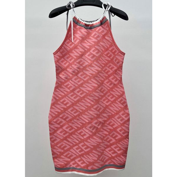 8.15 fashion letter jacquard sleeveless halterneck slim knitted package hip mini dress women, Black;gray
8.15 fashion letter jacquard sleeveless halterneck slim knitted package hip mini dress women, Black;gray