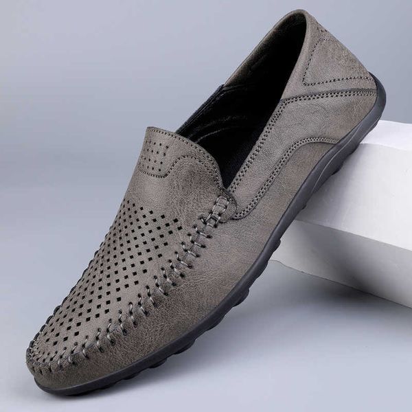 running shoes leather men breathable driving shoes luxury brands formal men loafers moccasins italian male lazy shoes black plus 230803
running shoes leather men breathable driving shoes luxury brands formal men loafers moccasins italian male lazy shoes black plus 230803