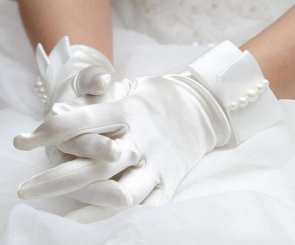 iovry satin pearl waist length bridal gloves full finger wedding gloves bridal gloves rhinestone wedding glove6485781, White
iovry satin pearl waist length bridal gloves full finger wedding gloves bridal gloves rhinestone wedding glove6485781, White