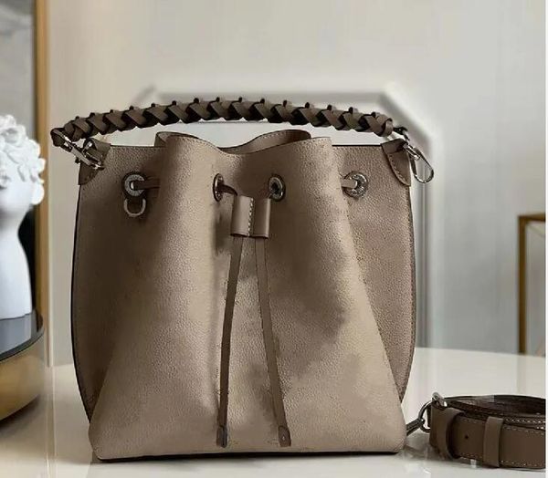 2023 10a spring and summer leather women's bags new luxury designer drawstring splicing hollow large capacity shopping bags bucket lett
2023 10a spring and summer leather women's bags new luxury designer drawstring splicing hollow large capacity shopping bags bucket lett