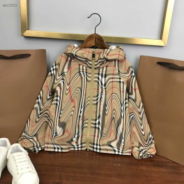 new designer kids coats plaid pattern child hooded jacket size 100-160 cm fashion mesh lining for breathability baby outwear aug01, Blue;gray
new designer kids coats plaid pattern child hooded jacket size 100-160 cm fashion mesh lining for breathability baby outwear aug01, Blue;gray