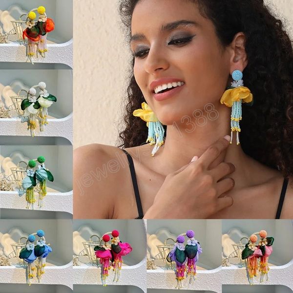 exaggerated bohemian handmade fabric flower beads long tassel earrings women trendy charm chic earrings statement oorbellen, Silver
exaggerated bohemian handmade fabric flower beads long tassel earrings women trendy charm chic earrings statement oorbellen, Silver