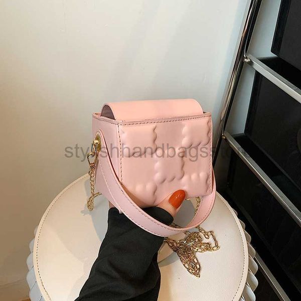 cross body embossed fashion small fresh texture handbag 2023 summer new western style one shoulder crossbody bag mini mouth red bagstylishha
cross body embossed fashion small fresh texture handbag 2023 summer new western style one shoulder crossbody bag mini mouth red bagstylishha