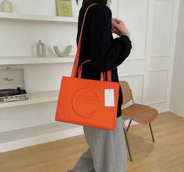 shoulder bag designer telfars crossbody shopping texture handbag women's large capacity single messenger tote bag european and american
shoulder bag designer telfars crossbody shopping texture handbag women's large capacity single messenger tote bag european and american