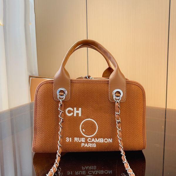 designer womens bowling bag beach bag shopping bag leather luxury handbag classic embroidery matelasse chain crossbody bag makeup bags sacoc
designer womens bowling bag beach bag shopping bag leather luxury handbag classic embroidery matelasse chain crossbody bag makeup bags sacoc