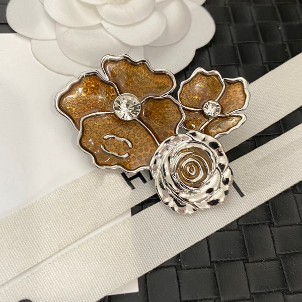 brand designer letter pins brooches women inlay crystal yellow flower never fading brass copper sweater cape buckle brooch suit pin, Gray
brand designer letter pins brooches women inlay crystal yellow flower never fading brass copper sweater cape buckle brooch suit pin, Gray
