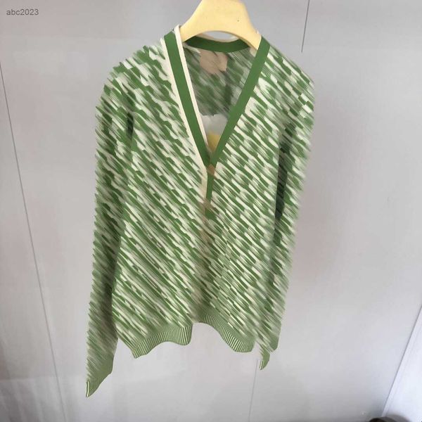 new designer kids cardigan fashion contrast letter plaid design baby sweater size 100-160 cm long sleeved v-neck jacket july27, Blue
new designer kids cardigan fashion contrast letter plaid design baby sweater size 100-160 cm long sleeved v-neck jacket july27, Blue