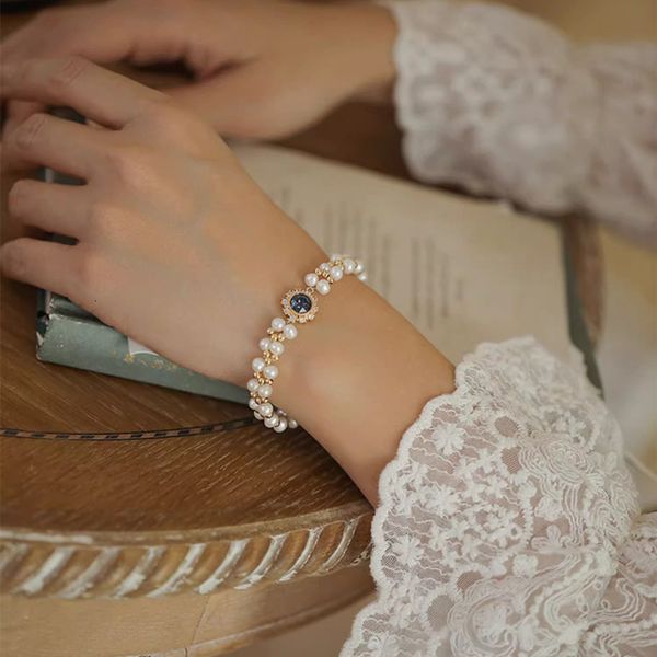 charm bracelets fashion trend unique design elegant delicate double layer pearl zircon bracelet women jewelry wedding party premium gift 230, Golden;silver
charm bracelets fashion trend unique design elegant delicate double layer pearl zircon bracelet women jewelry wedding party premium gift 230, Golden;silver