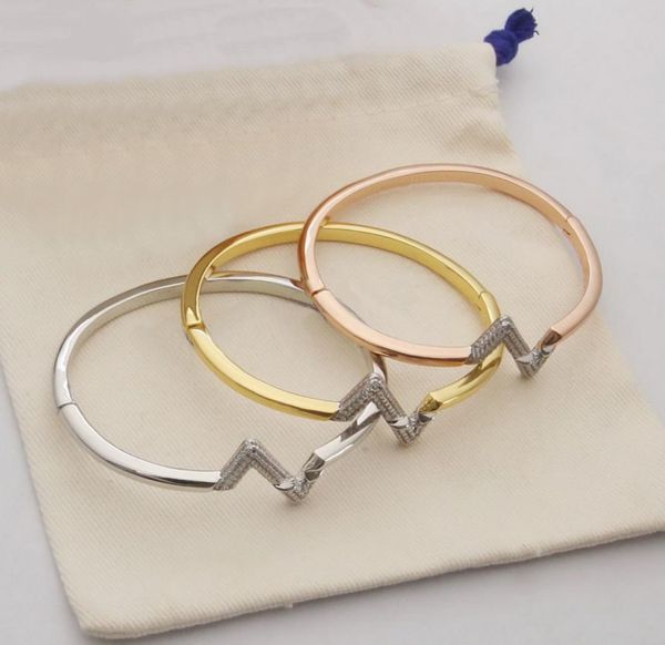 europe america fashion style lady women brass 18k gold engraved letter settings diamond volt bangle bracelet 3 color q95980 q050029552939, Black
europe america fashion style lady women brass 18k gold engraved letter settings diamond volt bangle bracelet 3 color q95980 q050029552939, Black
