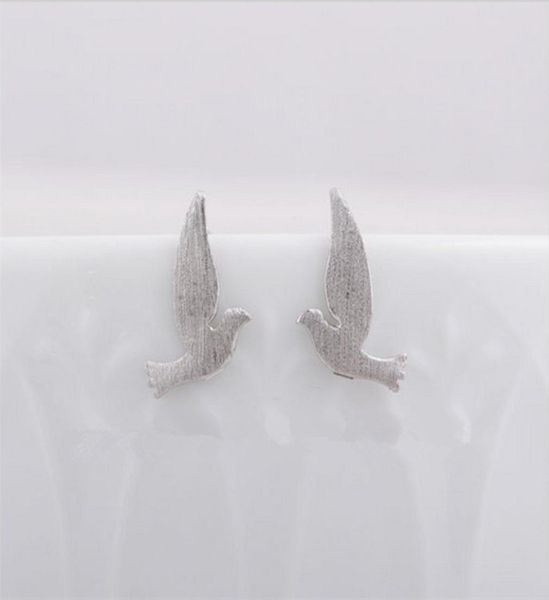fashion flying peace pigeon modelling ear studs bird style gold silver rose three color optional suitable for men and women4789822, Golden;silver
fashion flying peace pigeon modelling ear studs bird style gold silver rose three color optional suitable for men and women4789822, Golden;silver