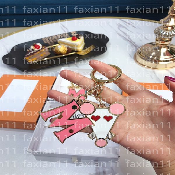 designer cute mouse metal keychain bags pendant it can be used as jewelry for lovers, Black
designer cute mouse metal keychain bags pendant it can be used as jewelry for lovers, Black