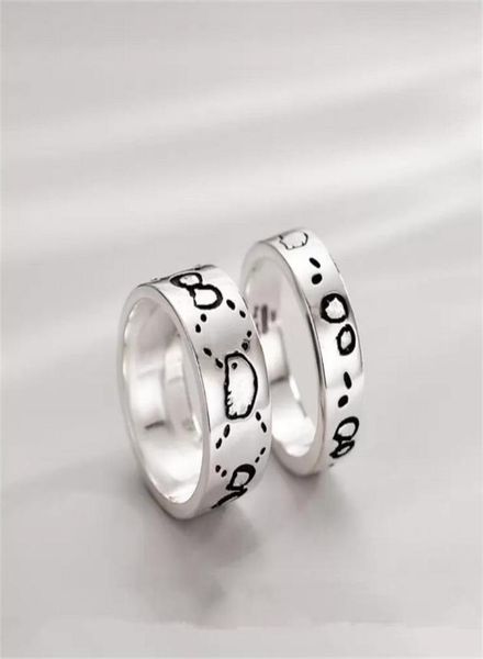 2023 luxurys designers band rings fashion men women titanium steel engraved letter pattern lovers jewelry narrow ring size 511 z2919217, Silver
2023 luxurys designers band rings fashion men women titanium steel engraved letter pattern lovers jewelry narrow ring size 511 z2919217, Silver