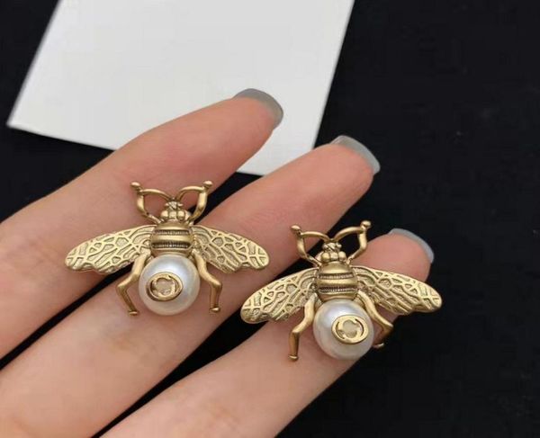 designer earrings brass material 925 silver needles antiallergic bee luxury brand earring ladies weddings parties gifts exquisite9428414, Golden;silver
designer earrings brass material 925 silver needles antiallergic bee luxury brand earring ladies weddings parties gifts exquisite9428414, Golden;silver