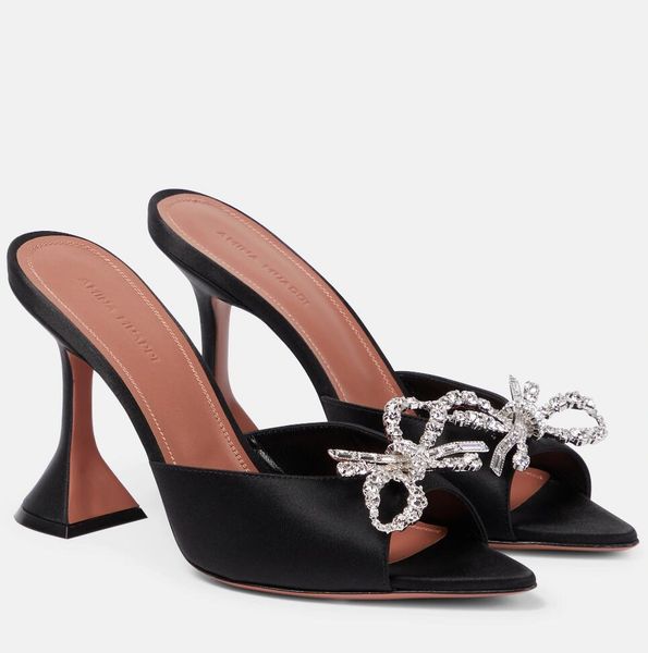 famous summer amina muaddi rosie sandals shoes women bow embellished leather mules slip on slippers party wedding jeweled flower-embellishme, Black
famous summer amina muaddi rosie sandals shoes women bow embellished leather mules slip on slippers party wedding jeweled flower-embellishme, Black