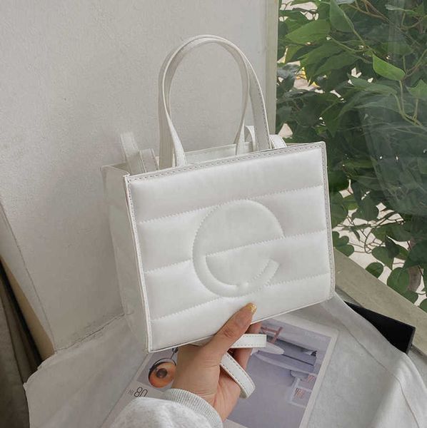 shoulder bags e tote bag telbag designers handbag women fashion print luxury leather vintage fashion goes with everything
shoulder bags e tote bag telbag designers handbag women fashion print luxury leather vintage fashion goes with everything