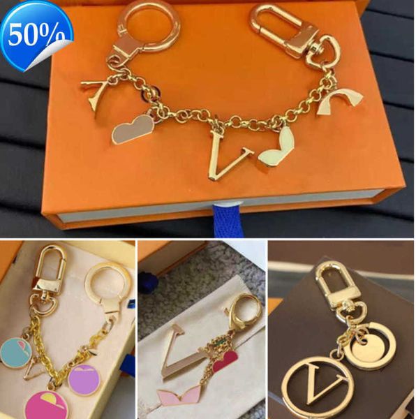 keychains lanyards new luxury designers keychains letters with diamonds keychain car key chain women buckle jewelry keyring bags pendant spo, Silver
keychains lanyards new luxury designers keychains letters with diamonds keychain car key chain women buckle jewelry keyring bags pendant spo, Silver