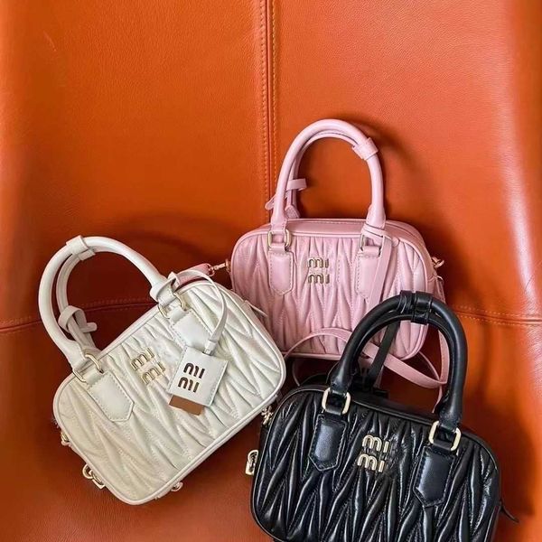 designers bags women's bag bowling ball sheepskin pleated bag handbag boston shoulder crossbody tote bags iu2o
designers bags women's bag bowling ball sheepskin pleated bag handbag boston shoulder crossbody tote bags iu2o