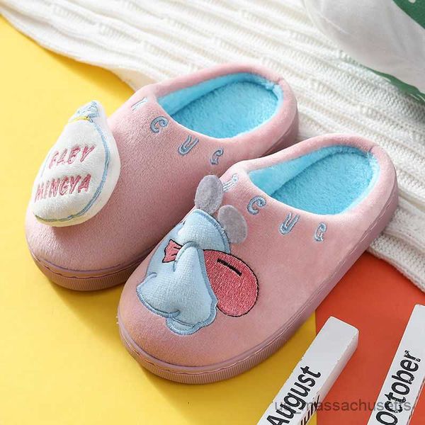 slipper warm children slippers autumn winter home bedroom fluffy slippers kids light comfort non-slip soft sole furry shoes r230815, Black;grey
slipper warm children slippers autumn winter home bedroom fluffy slippers kids light comfort non-slip soft sole furry shoes r230815, Black;grey