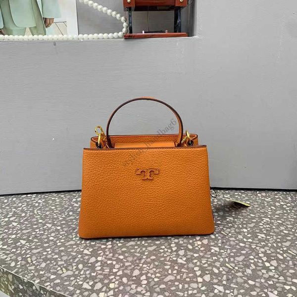 designer classic bag 2023 autumn stylish shoulder bag lychee print classic leather luxury crossbody purse handbag
designer classic bag 2023 autumn stylish shoulder bag lychee print classic leather luxury crossbody purse handbag