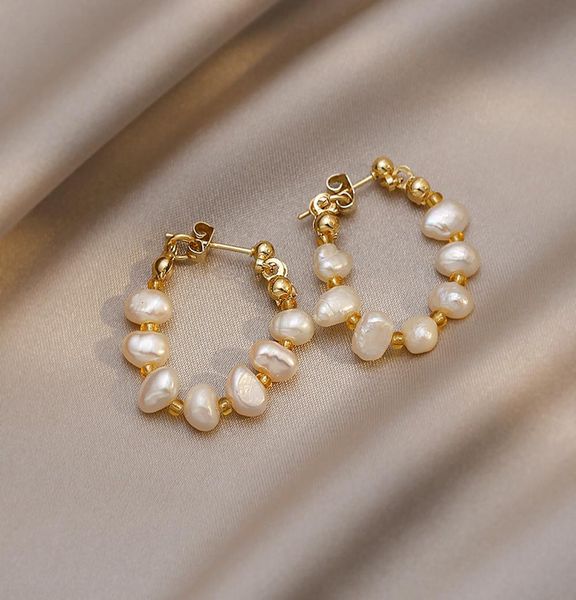 new trendy irregular imitation pearls beads ear ring charm lady highend light luxury earrings jewelry unusual gifts for women7139970, Golden
new trendy irregular imitation pearls beads ear ring charm lady highend light luxury earrings jewelry unusual gifts for women7139970, Golden