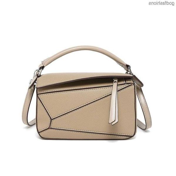 designer puzzles bags same geometry bag new mini pillow bag classic handheld one shoulder diagonal straddle bag for women
designer puzzles bags same geometry bag new mini pillow bag classic handheld one shoulder diagonal straddle bag for women