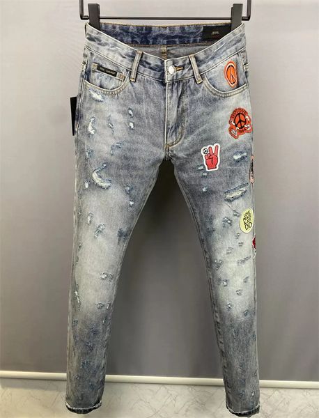 classic printed embroidery designer mens jeans motorcycle hole luxury denim men's fashion street wear men designer pants 02, Blue
classic printed embroidery designer mens jeans motorcycle hole luxury denim men's fashion street wear men designer pants 02, Blue