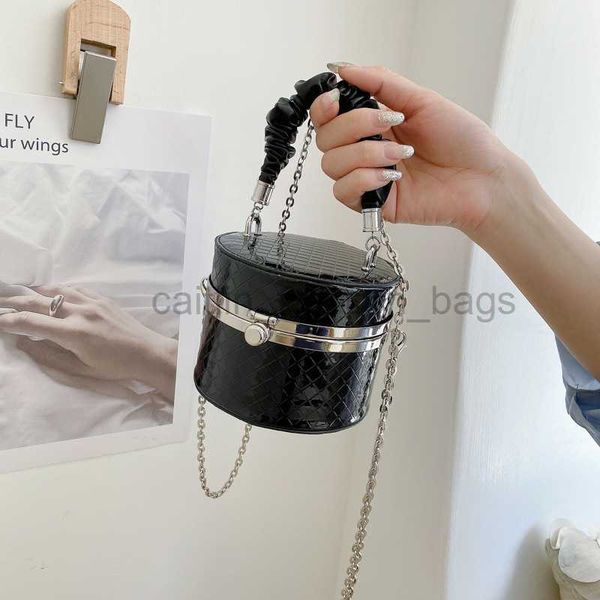 shoulder bags 2023 autumn new mini bag women's fashion one shoulder crossbody bag handheld net red ling grid chain bucket bag caitlin_f
shoulder bags 2023 autumn new mini bag women's fashion one shoulder crossbody bag handheld net red ling grid chain bucket bag caitlin_f