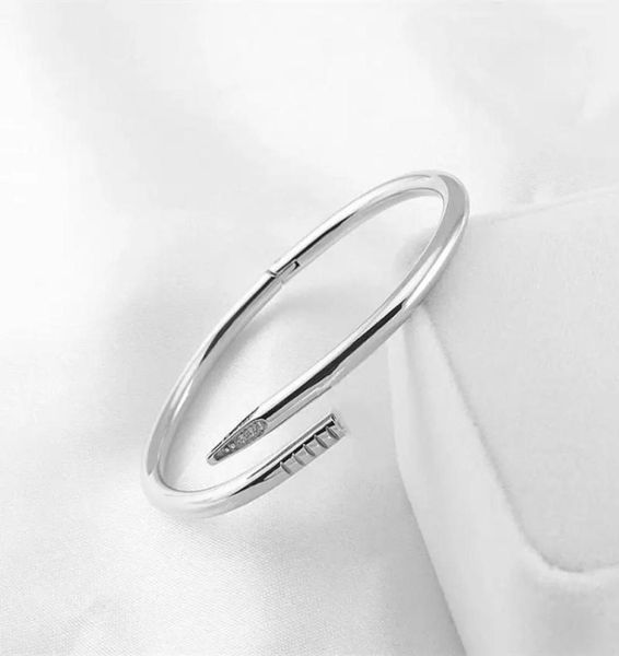 nail bracelet designer bracelets luxury jewelry for women bangle titanium steel alloy goldplated process never fade not allergic9119366, Black
nail bracelet designer bracelets luxury jewelry for women bangle titanium steel alloy goldplated process never fade not allergic9119366, Black